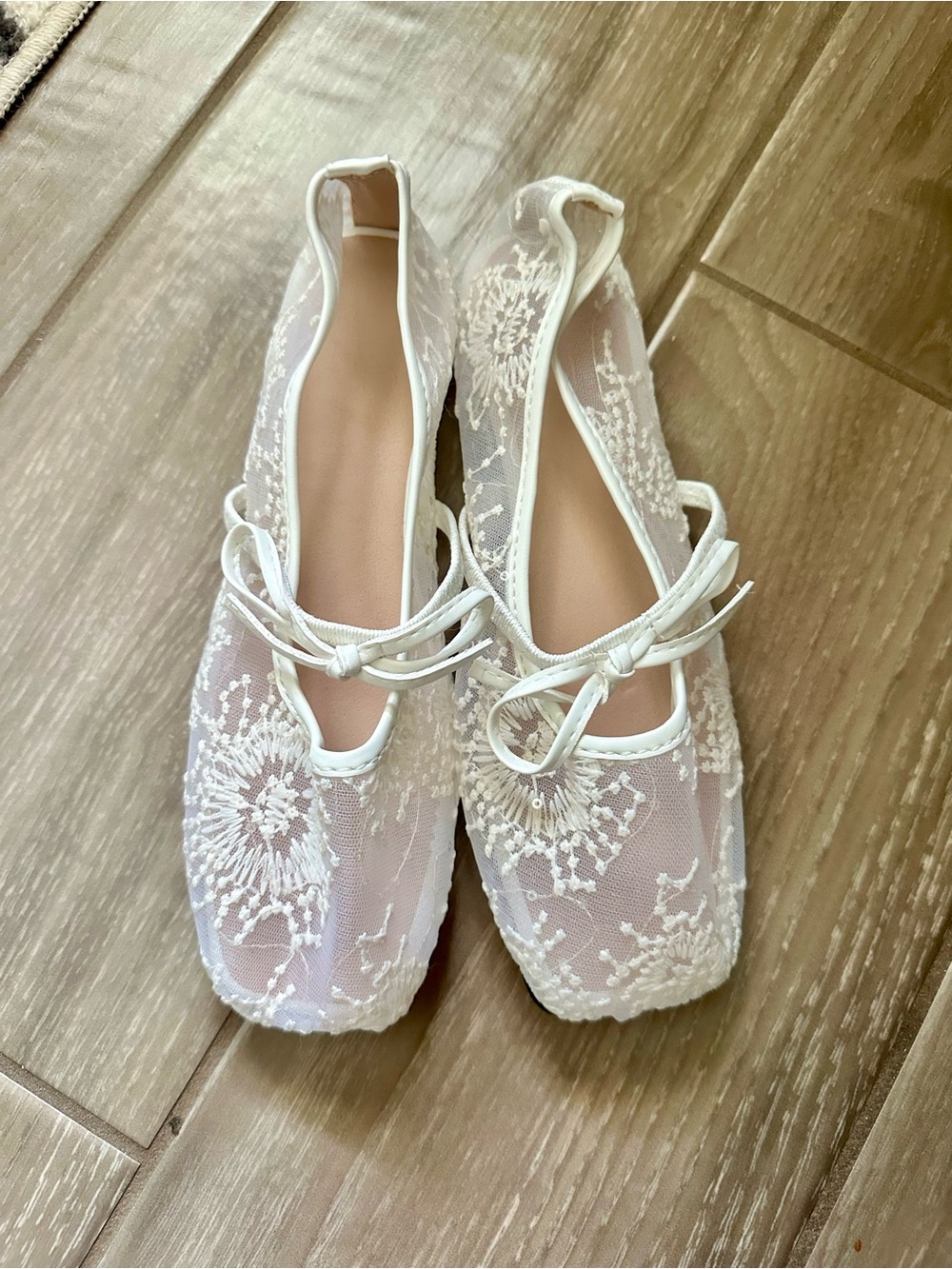 Lace Ballet Flats for Women - White